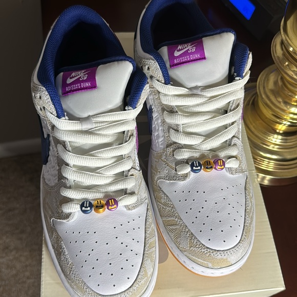 Nike SB Dunk Low Rayssa Leal size 10.5 - Picture 3 of 6